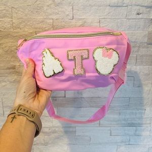 Disney bag. Disney purse. Disney Fanny pack.